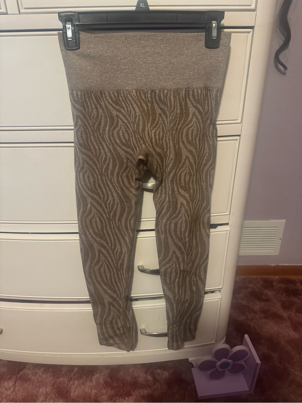 NVGTN workout leggings
